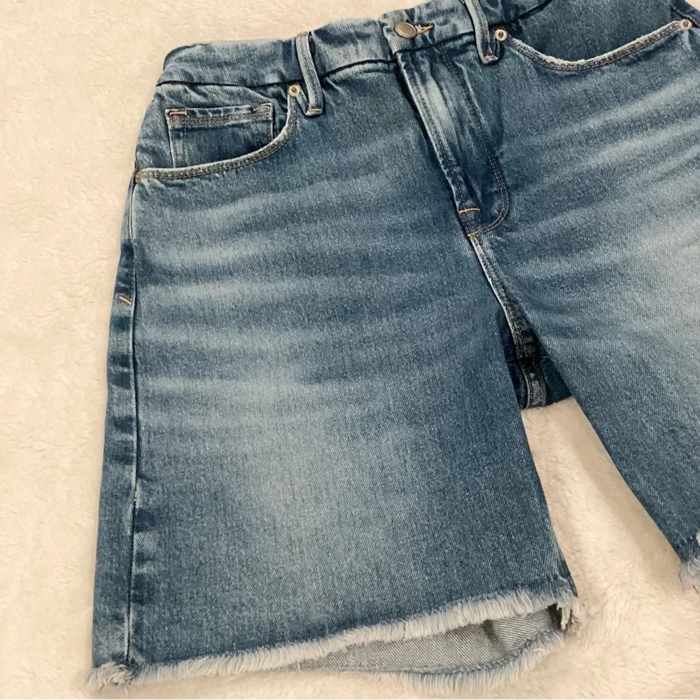 Good American 4 (27W) Denim Women’s Shorts High Rise Long Bermuda GNICO235T